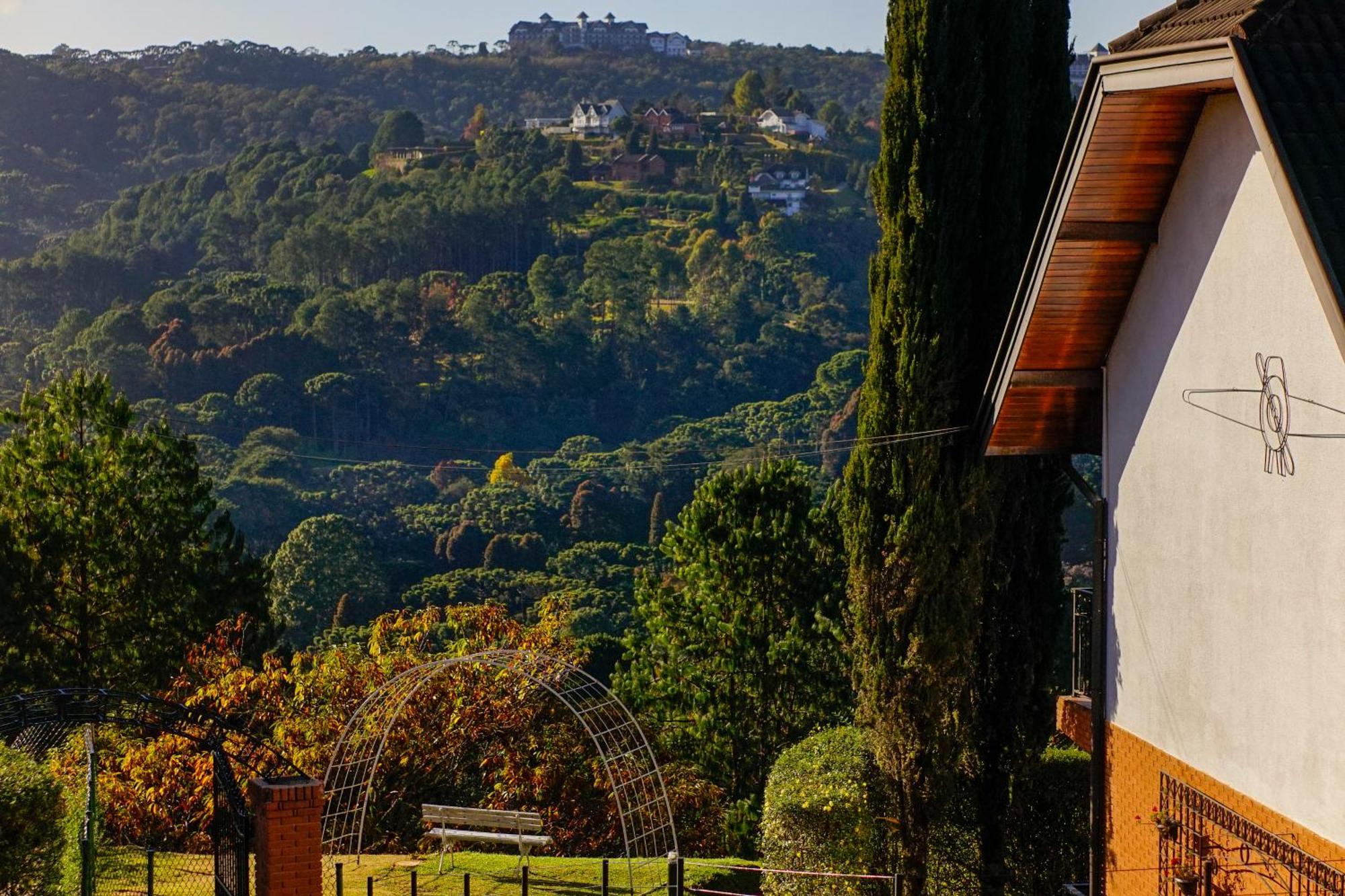 Pousada Constellation Lodge Campos do Jordao Exterior photo